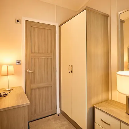 The Crucible With Hot Tub Lodge York