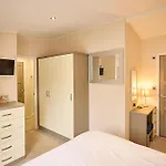 The Crucible With Hot Tub Lodge