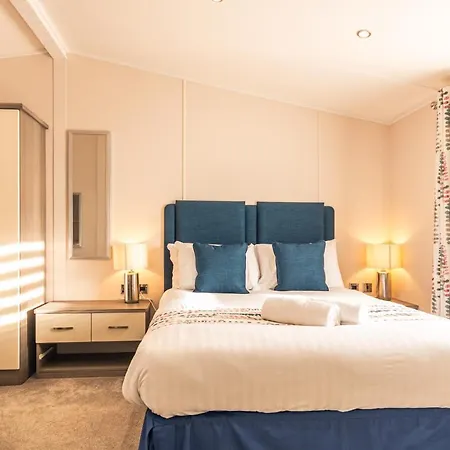 The Crucible With Hot Tub